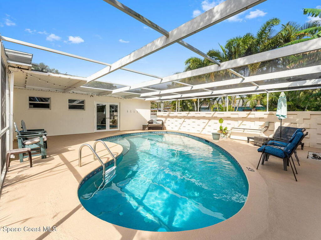 926 Santa Cruz Road, Cocoa Beach, FL 32931