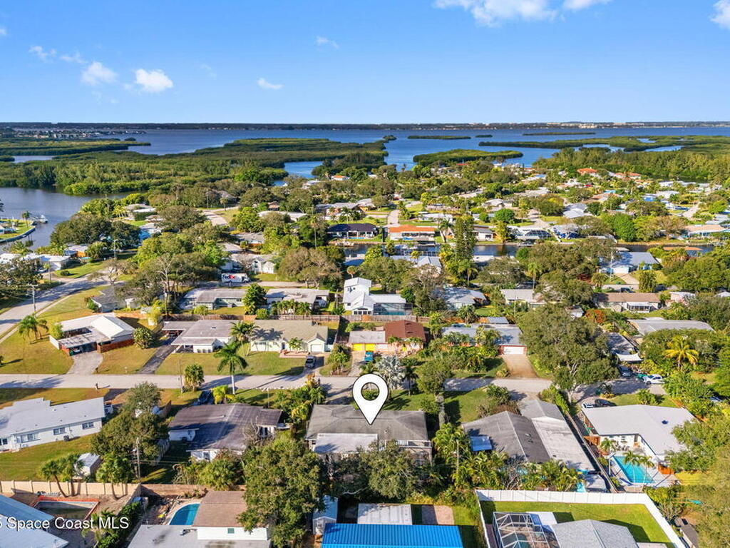 926 Santa Cruz Road, Cocoa Beach, FL 32931