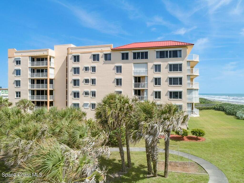 735 N Highway A1a, Indialantic, FL 32903