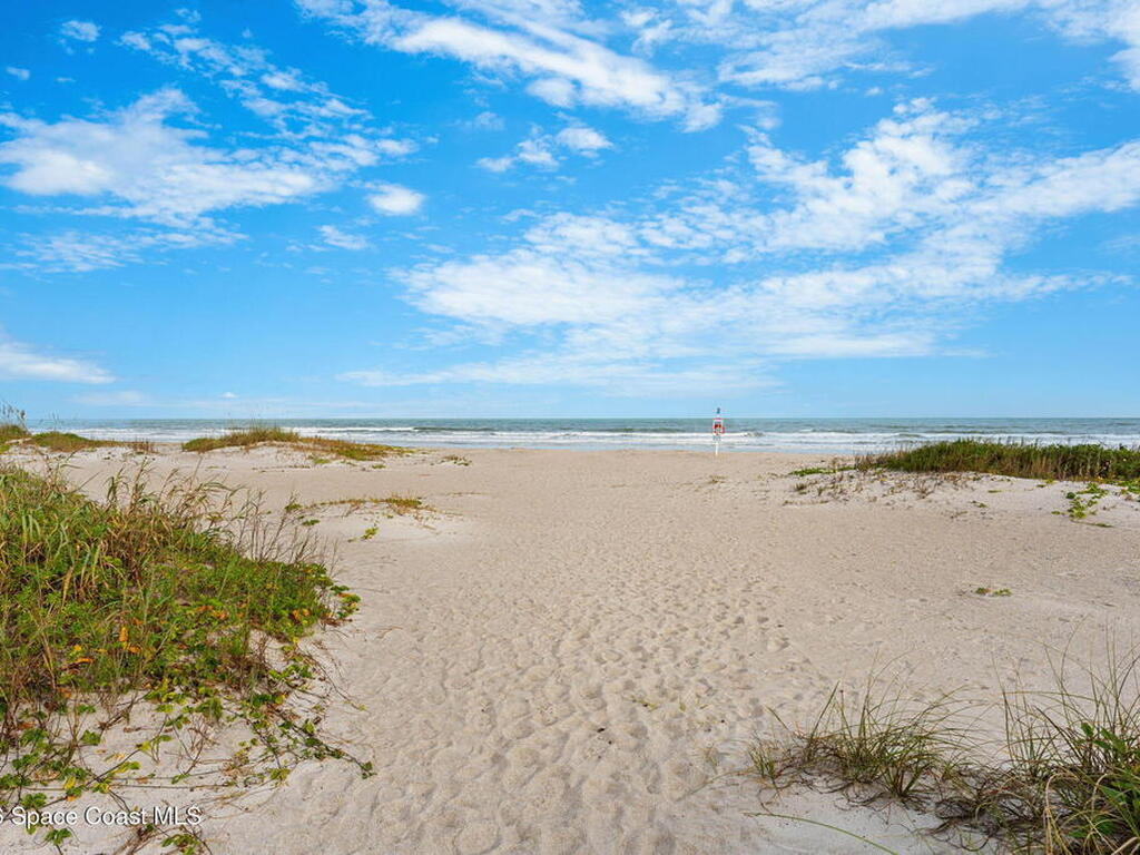 390 Harbor Drive, Cape Canaveral, FL 32920