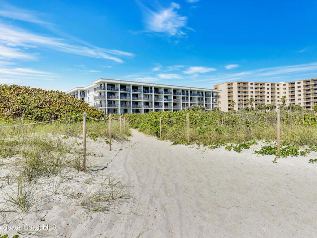 7400 Ridgewood Avenue, Cape Canaveral, FL 32920