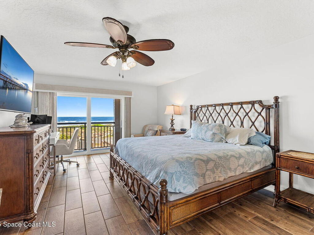 1305 S Atlantic Avenue, Cocoa Beach, FL 32931