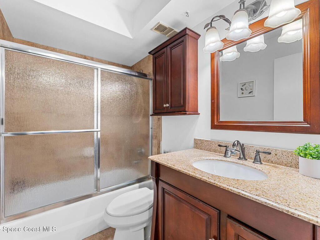 1305 S Atlantic Avenue, Cocoa Beach, FL 32931