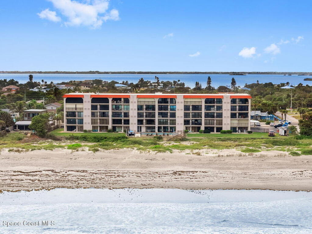 1305 S Atlantic Avenue, Cocoa Beach, FL 32931