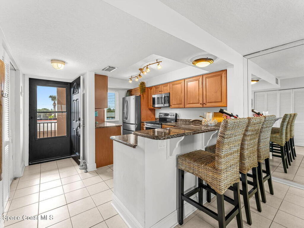 1305 S Atlantic Avenue, Cocoa Beach, FL 32931