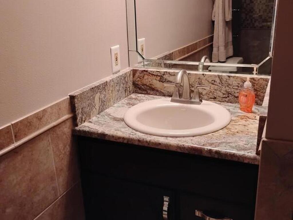 6235 Treetop Drive, Melbourne Beach, FL 32951