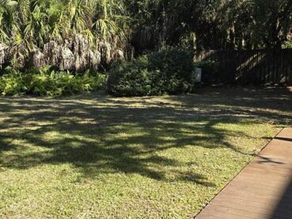 6235 Treetop Drive, Melbourne Beach, FL 32951