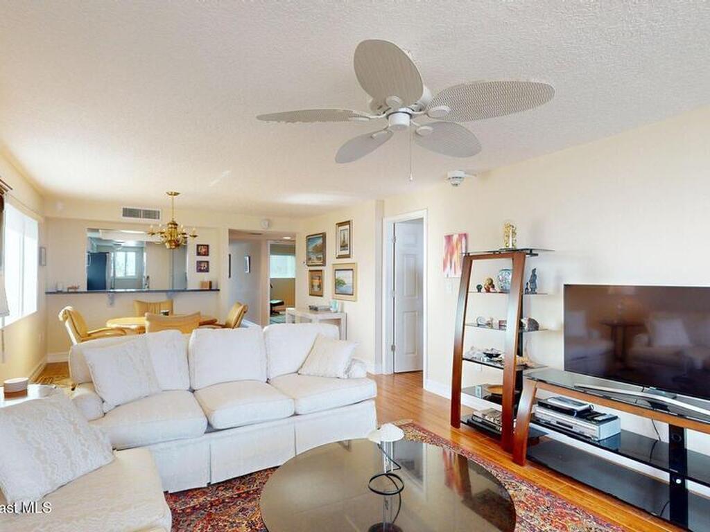 2515 S Atlantic Avenue, Cocoa Beach, FL 32931