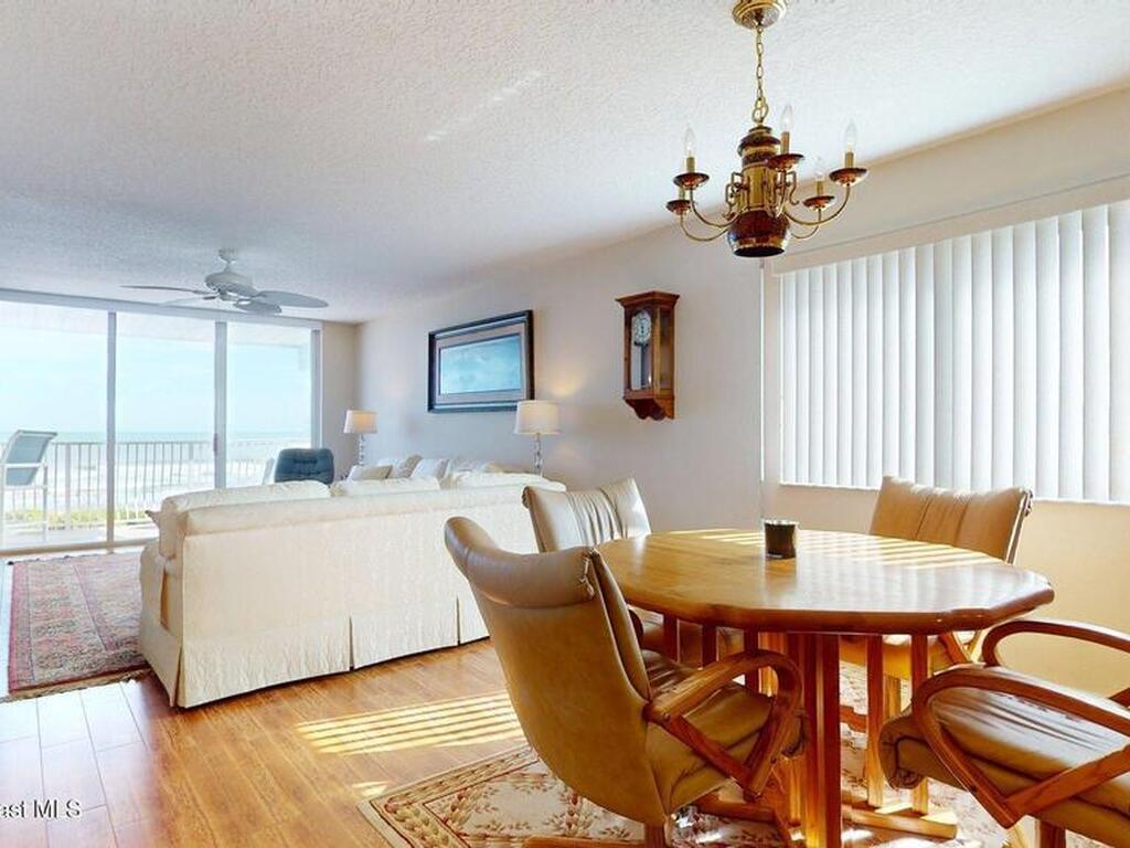 2515 S Atlantic Avenue, Cocoa Beach, FL 32931