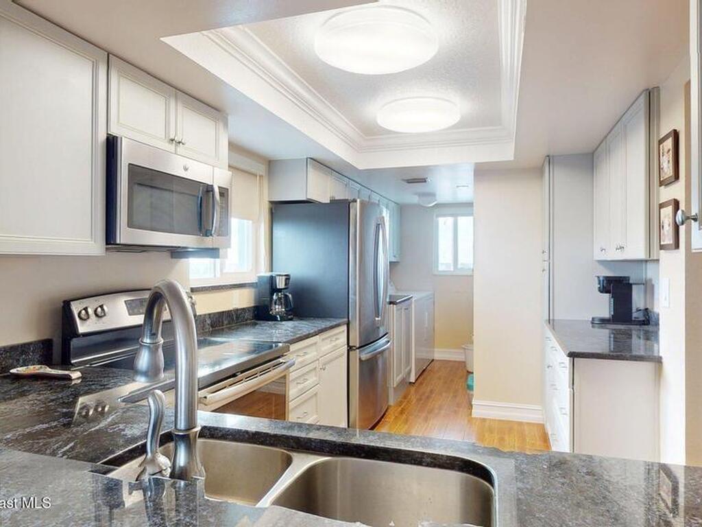 2515 S Atlantic Avenue, Cocoa Beach, FL 32931