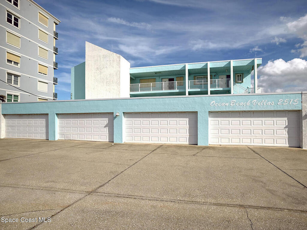 2515 S Atlantic Avenue, Cocoa Beach, FL 32931