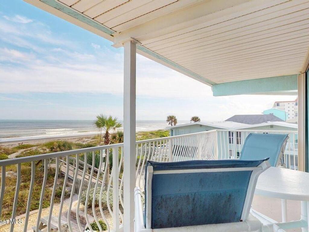 2515 S Atlantic Avenue, Cocoa Beach, FL 32931