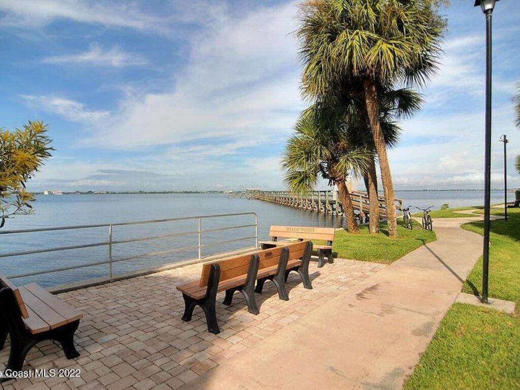 3237 Sea Oats Circle, Melbourne Beach, FL 32951