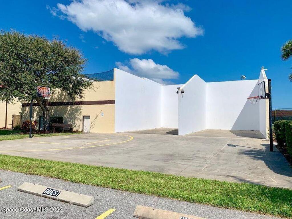 3237 Sea Oats Circle, Melbourne Beach, FL 32951