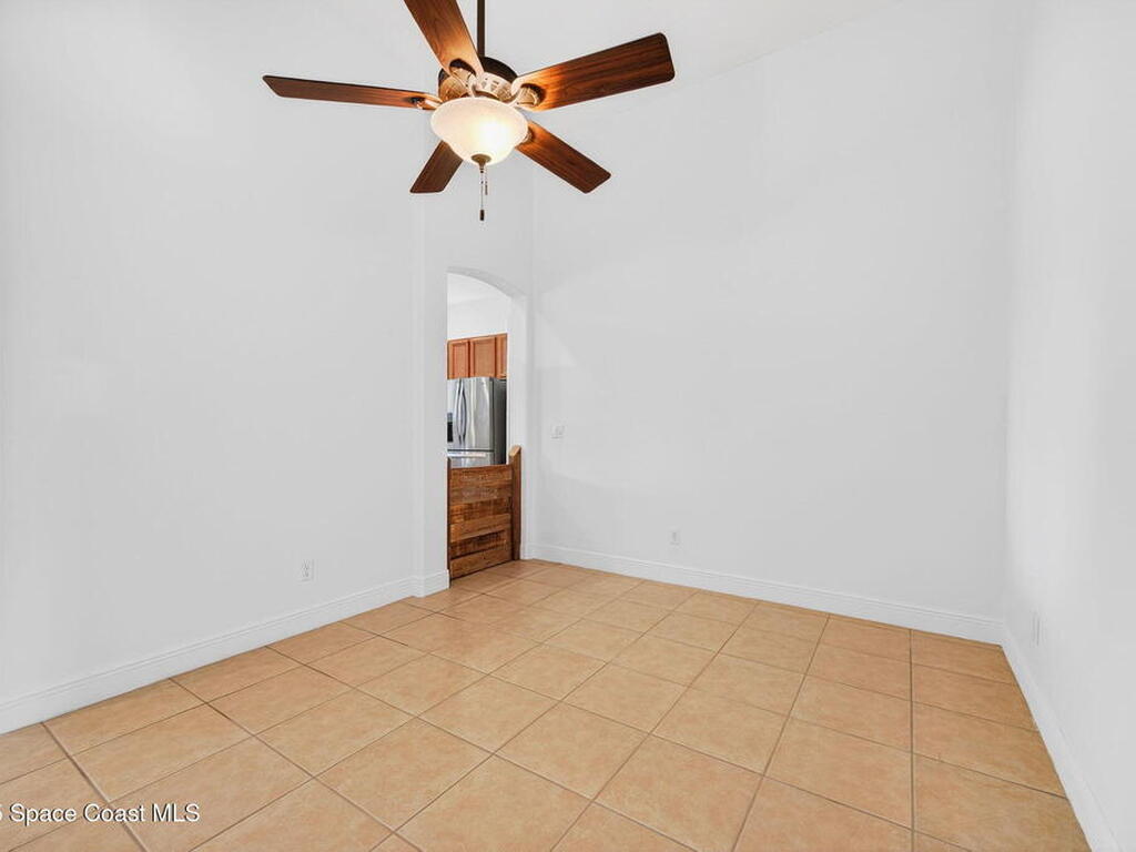 2740 Waring Lane, Malabar, FL 32950