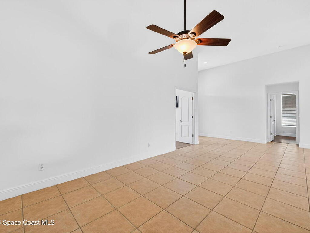 2740 Waring Lane, Malabar, FL 32950