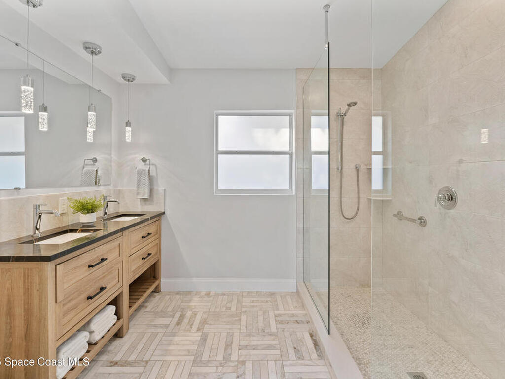 930 S Atlantic Avenue, Cocoa Beach, FL 32931