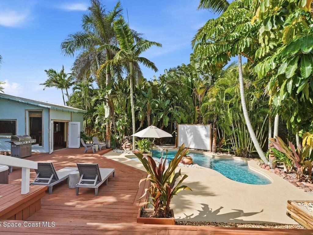 930 S Atlantic Avenue, Cocoa Beach, FL 32931