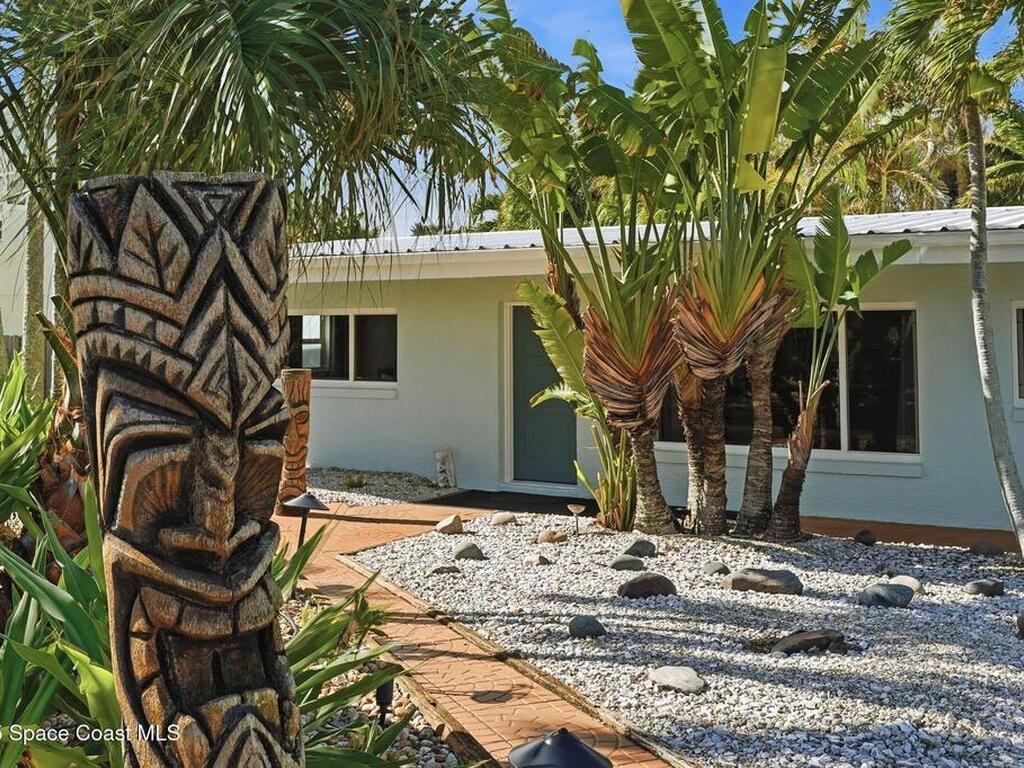 930 S Atlantic Avenue, Cocoa Beach, FL 32931