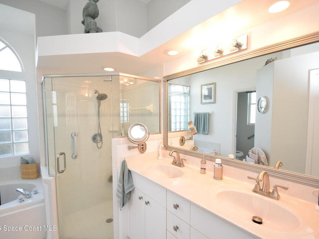 254 Captiva Court, Melbourne Beach, FL 32951