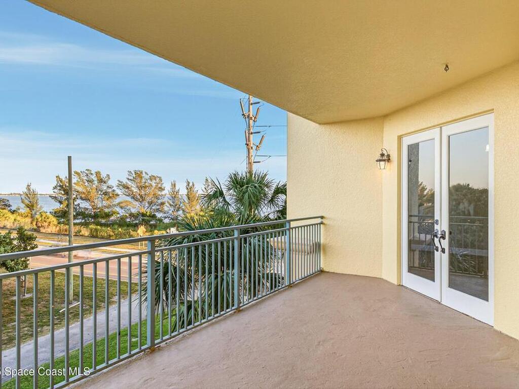 1437 Pineapple Avenue, Melbourne, FL 32935