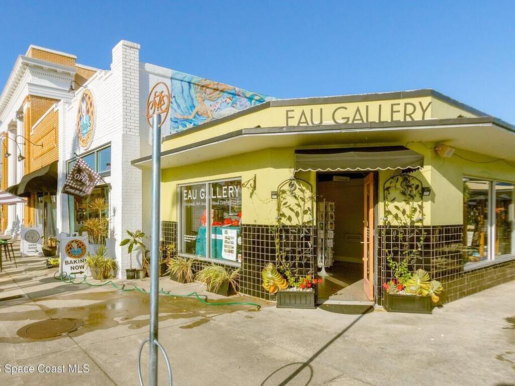 1437 Pineapple Avenue, Melbourne, FL 32935