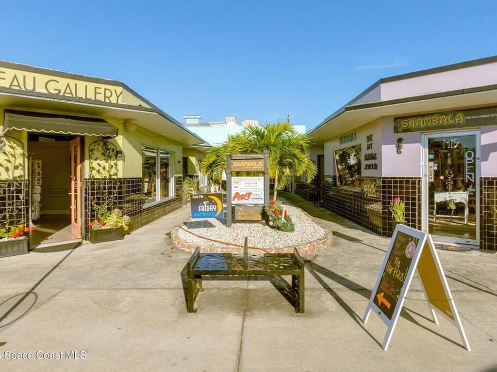 1437 Pineapple Avenue, Melbourne, FL 32935