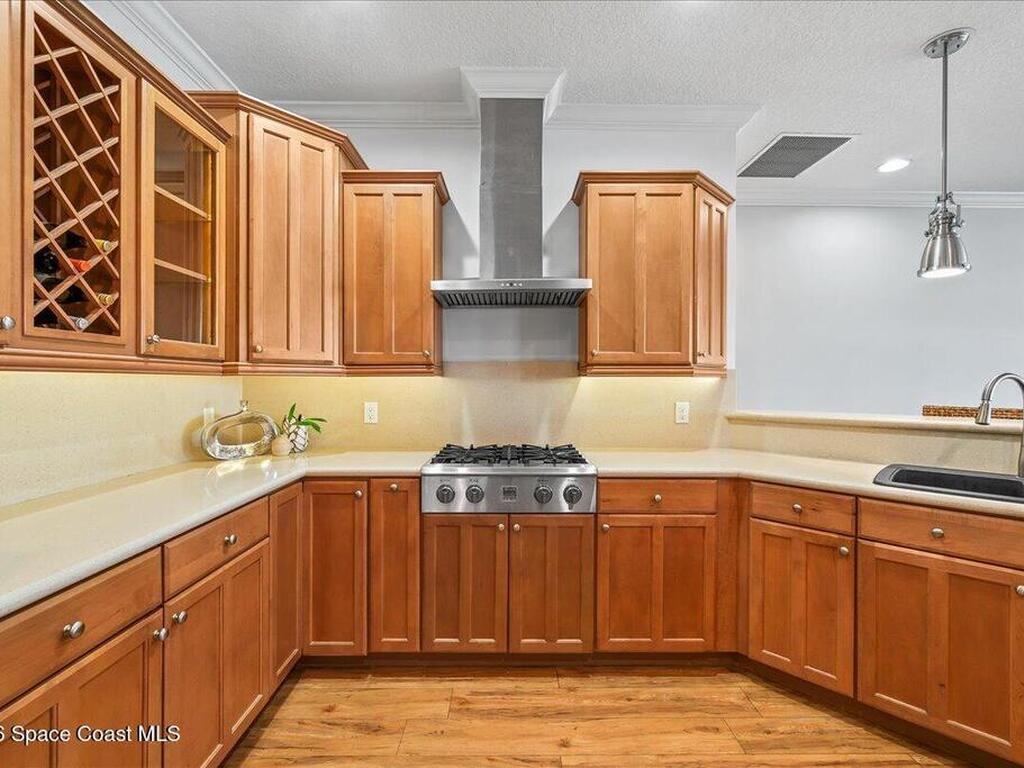 450 Riverside Avenue, Merritt Island, FL 32953