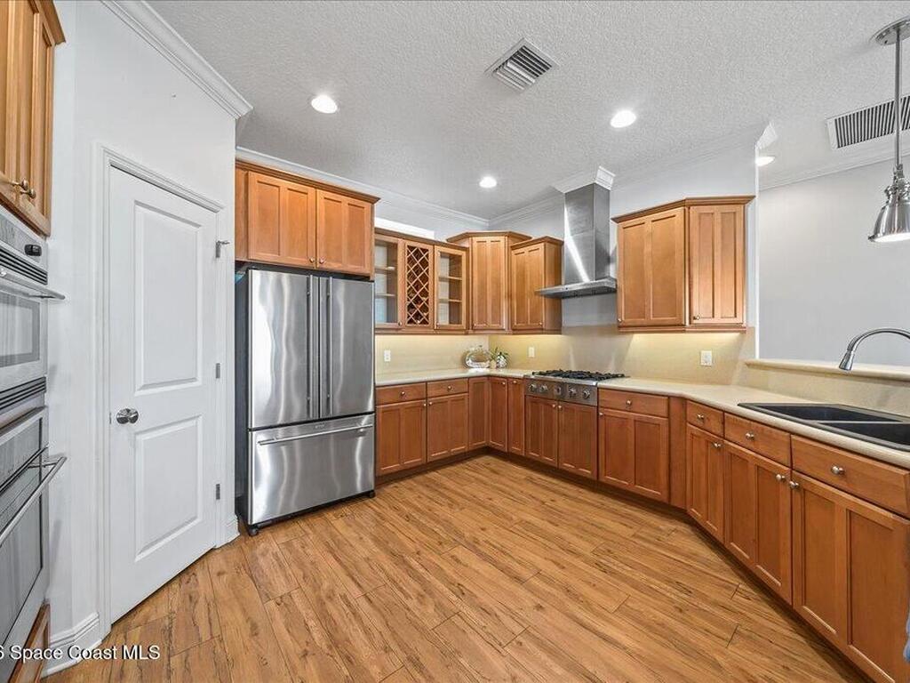 450 Riverside Avenue, Merritt Island, FL 32953