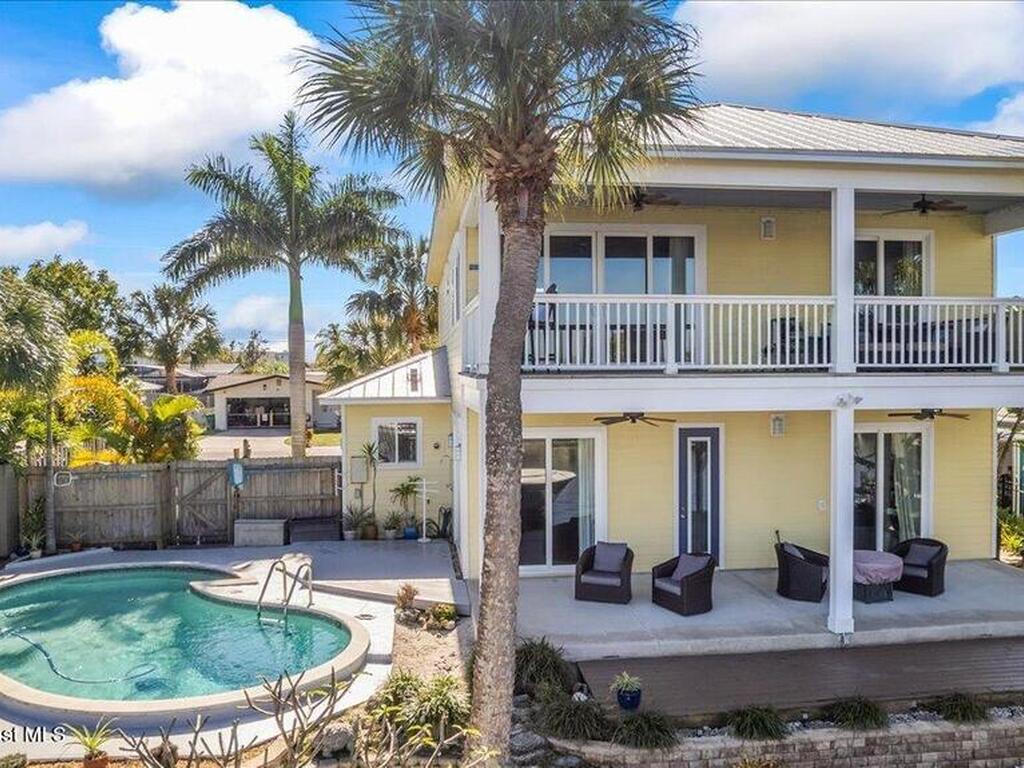 450 Riverside Avenue, Merritt Island, FL 32953