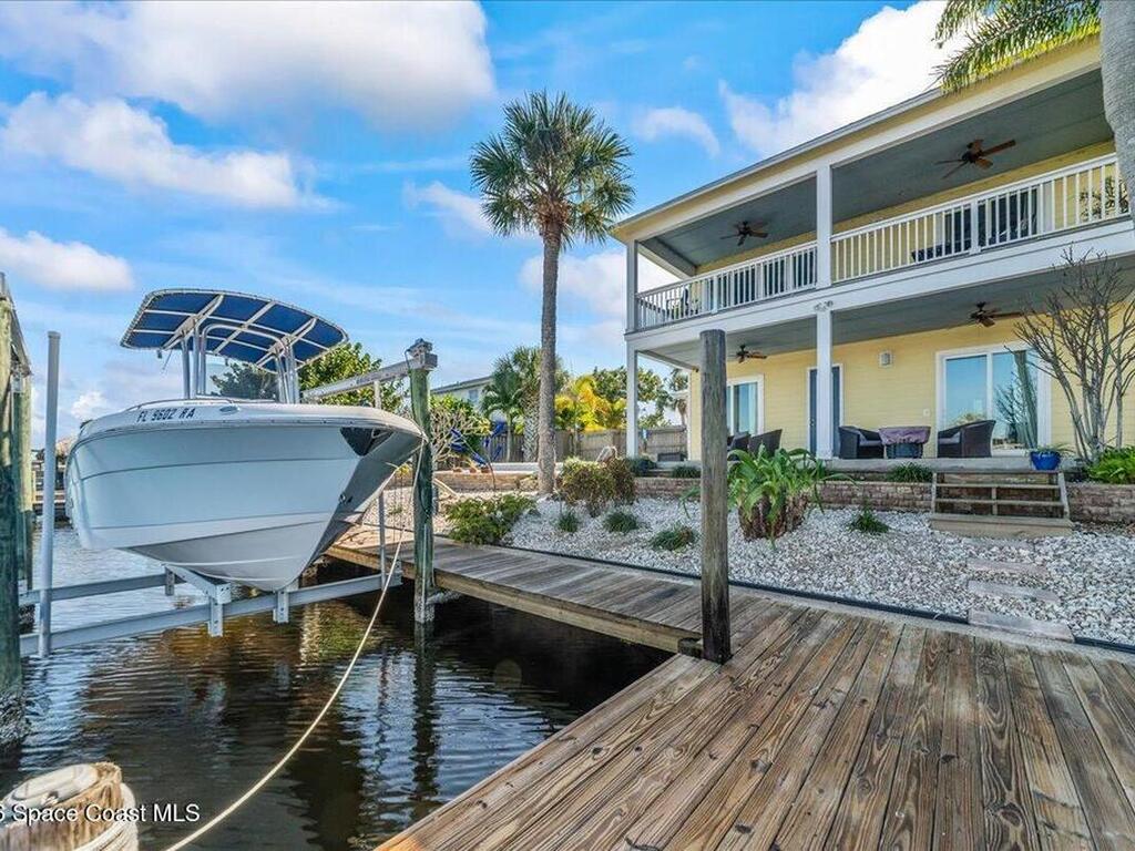 450 Riverside Avenue, Merritt Island, FL 32953