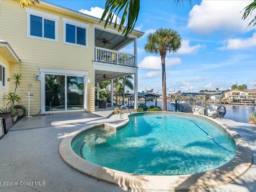 450 Riverside Avenue, Merritt Island, FL 32953