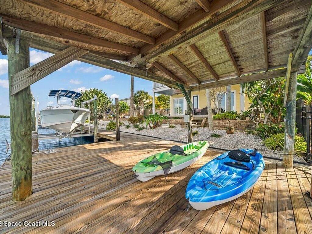 450 Riverside Avenue, Merritt Island, FL 32953