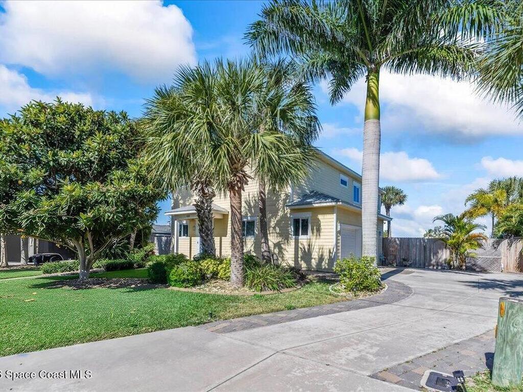 450 Riverside Avenue, Merritt Island, FL 32953