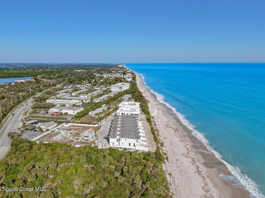 805 46th Place, Vero Beach, FL 32963