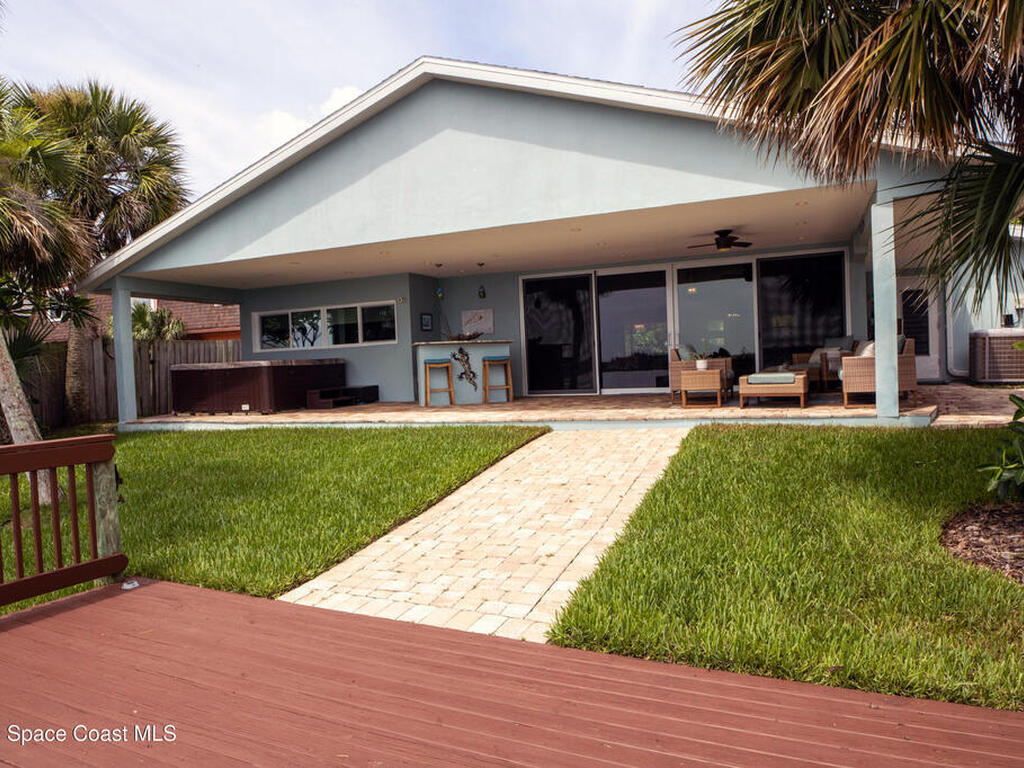 10758 S Tropical Trail, Merritt Island, FL 32952