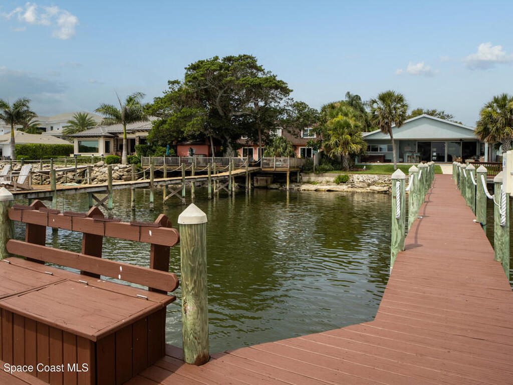 10758 S Tropical Trail, Merritt Island, FL 32952