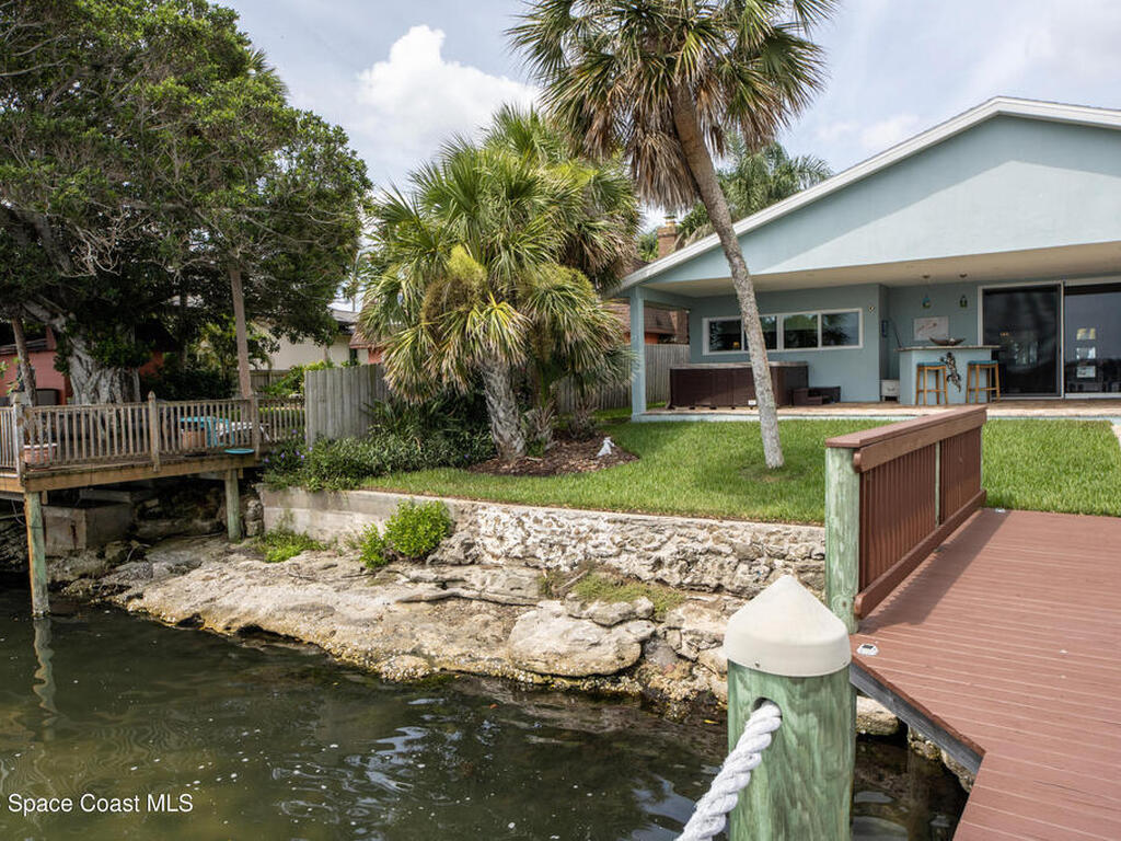 10758 S Tropical Trail, Merritt Island, FL 32952