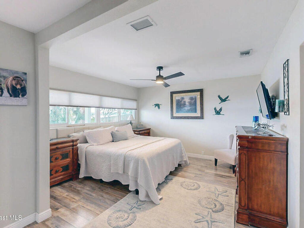 10758 S Tropical Trail, Merritt Island, FL 32952