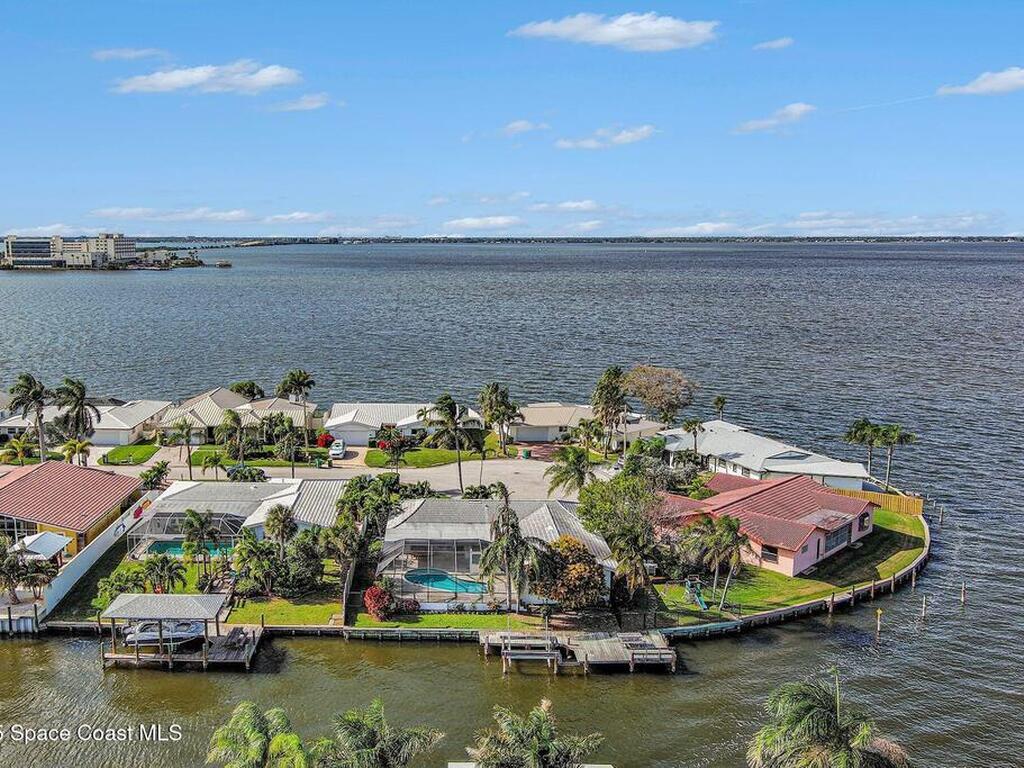 456 Carmine Drive, Cocoa Beach, FL 32931