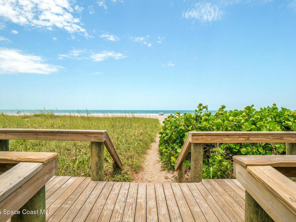 545 Garfield Avenue, Cocoa Beach, FL 32931
