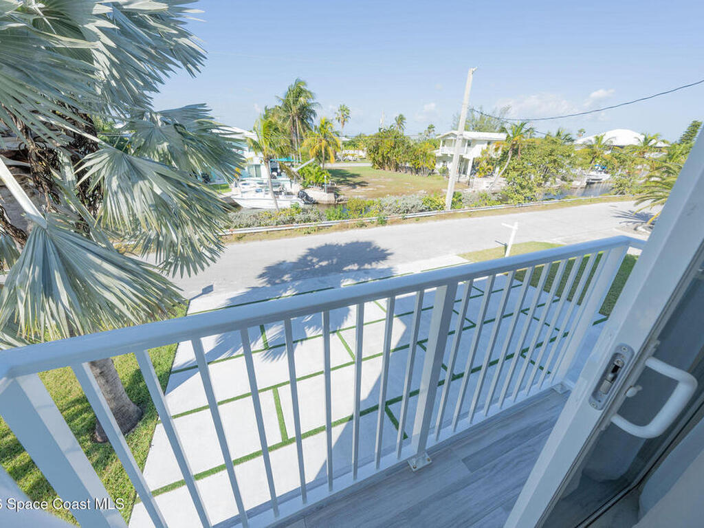 1631 Sunrise Drive, Big Pine Key, FL 33043