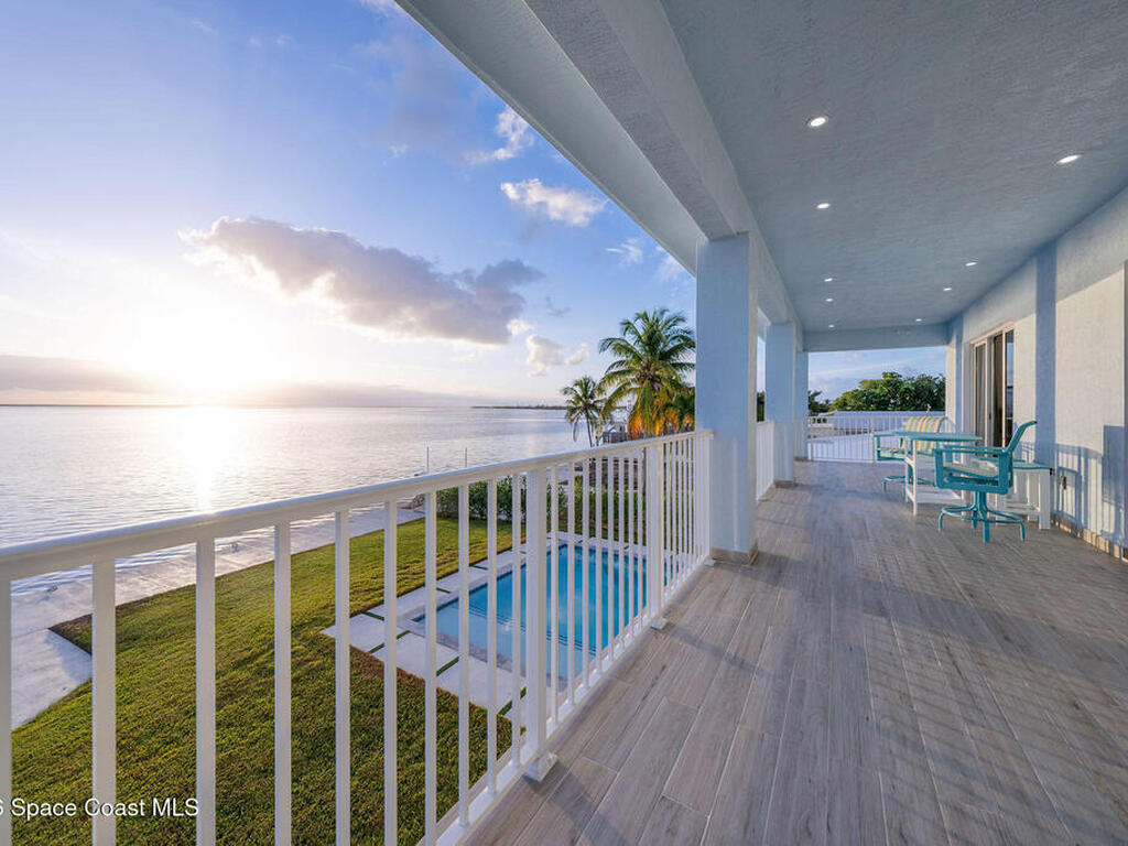 1631 Sunrise Drive, Big Pine Key, FL 33043