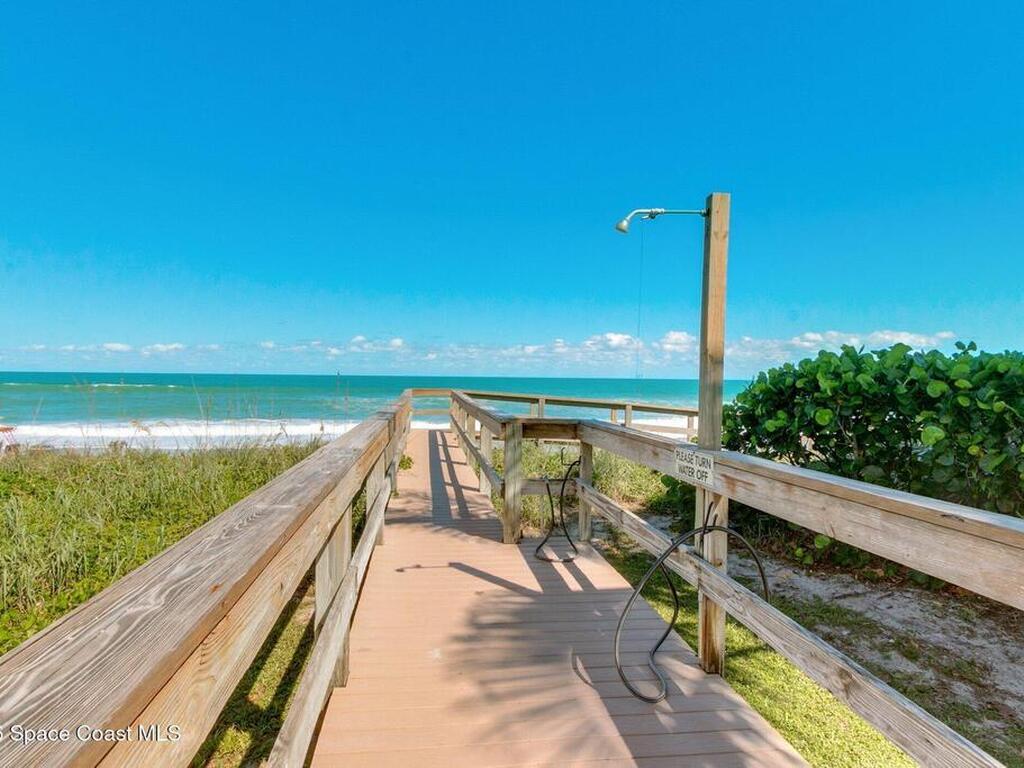 2095 Jimmy Buffett Mem Highway, Indian Harbour Beach, FL 32937