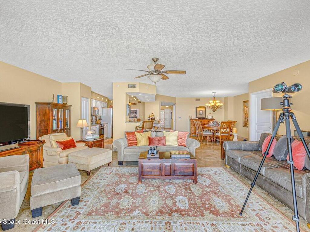 2095 Jimmy Buffett Mem Highway, Indian Harbour Beach, FL 32937