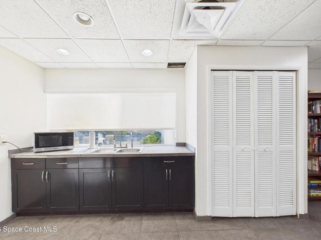 2727 N Highway A1a, Indialantic, FL 32903