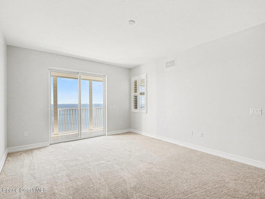 5 Indian River Avenue, Titusville, FL 32796