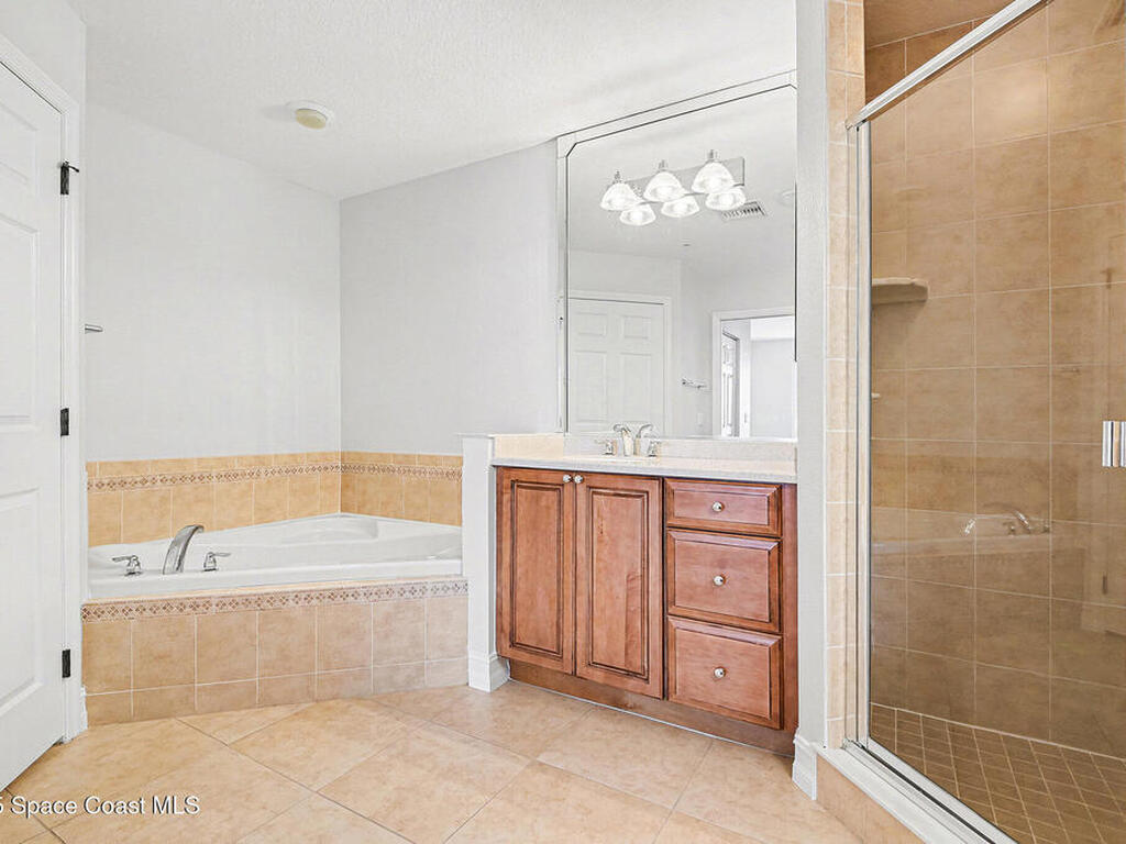 5 Indian River Avenue, Titusville, FL 32796