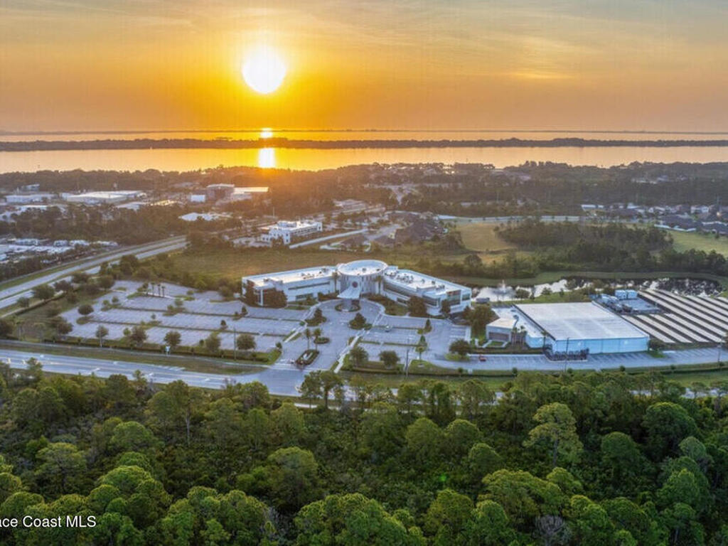 8615, 8635 Holiday Springs Road, Melbourne, FL 32940