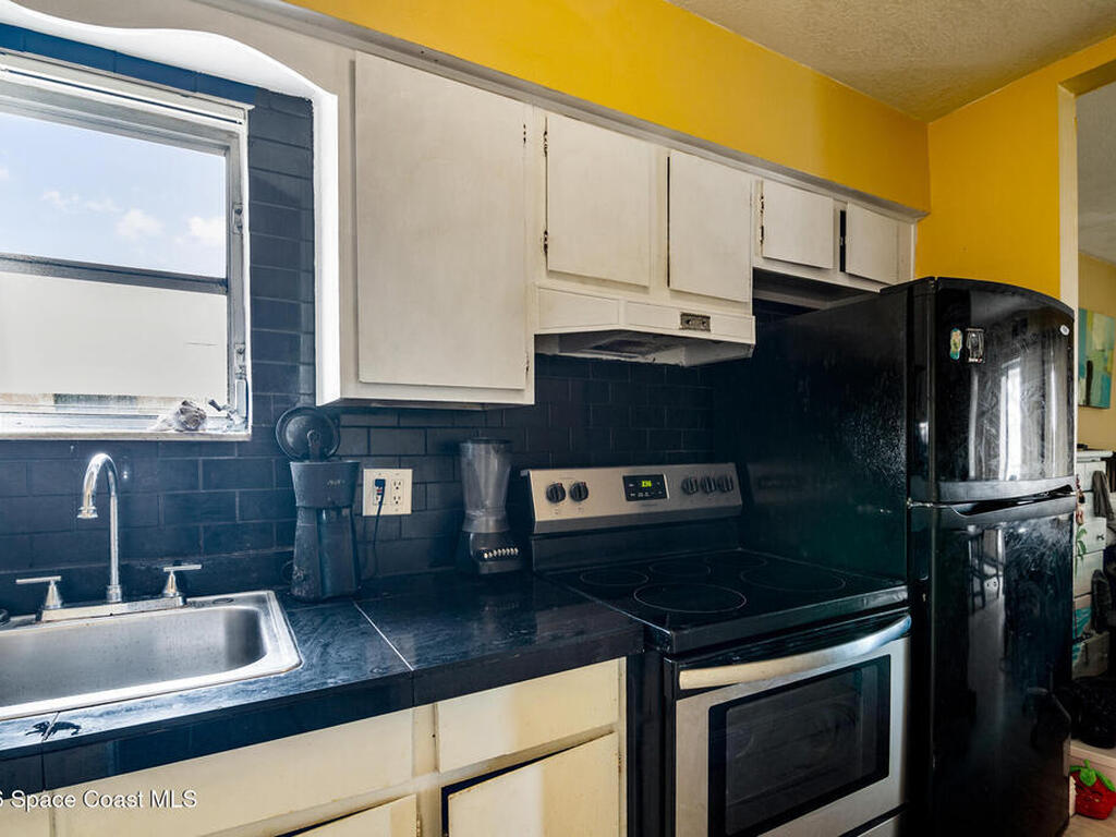 250 N Banana River Drive, Merritt Island, FL 32952